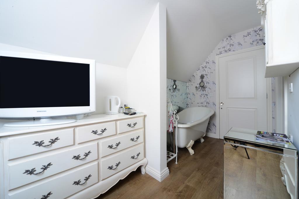 Harford En-suite Guest house Lymington